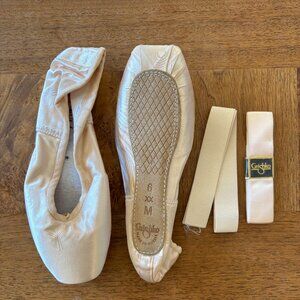 GRISHKO 2007 Pointe Shoes 6 XX M - NWOT